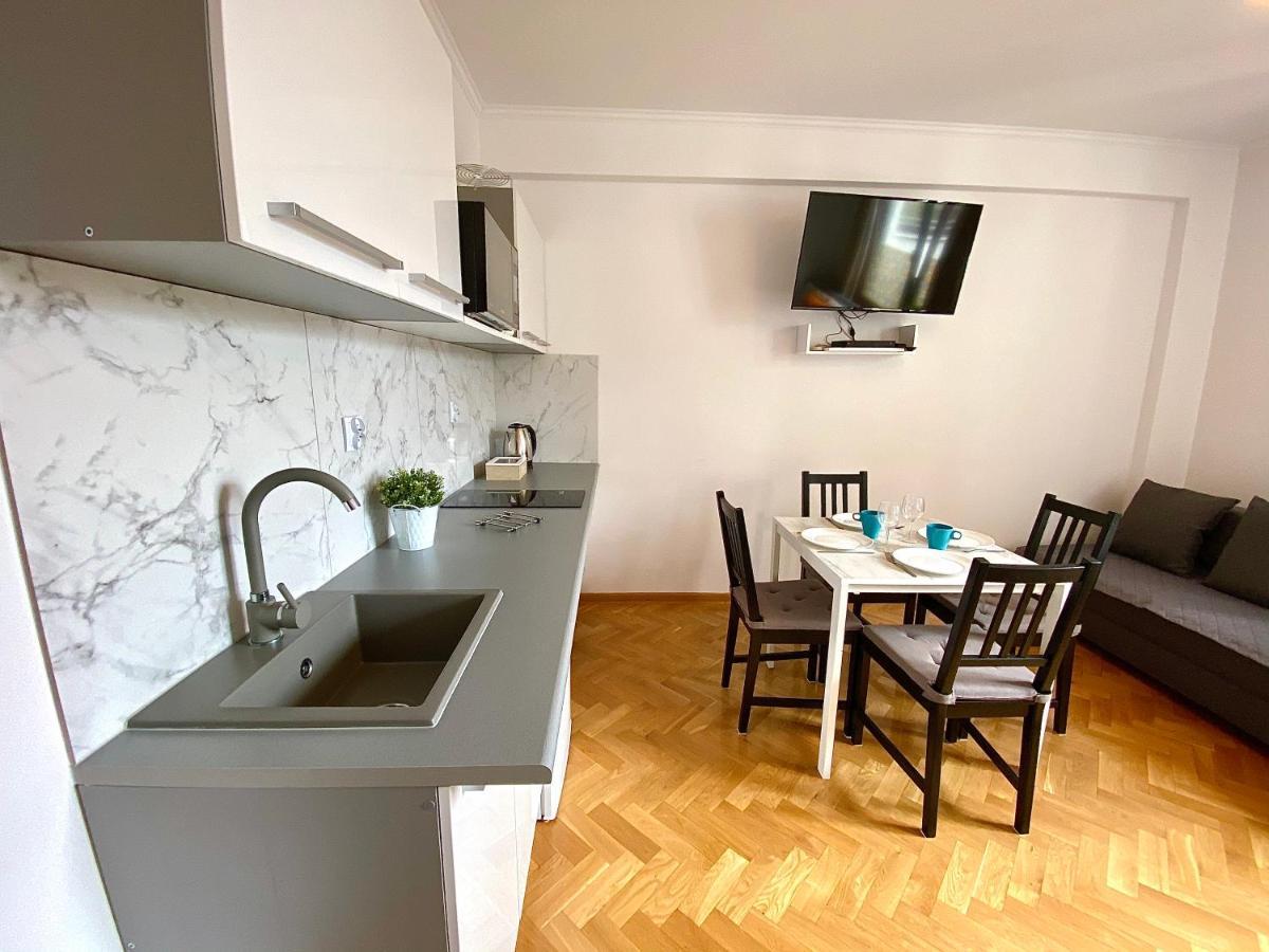 Center Warsaw - Apartmenty Jana Pawla II Екстериор снимка