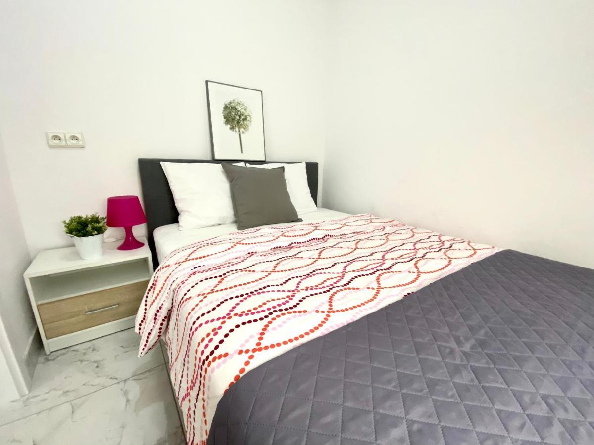 Center Warsaw - Apartmenty Jana Pawla II Екстериор снимка