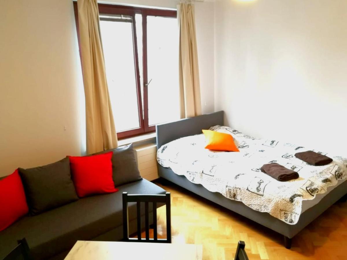 Center Warsaw - Apartmenty Jana Pawla II Екстериор снимка