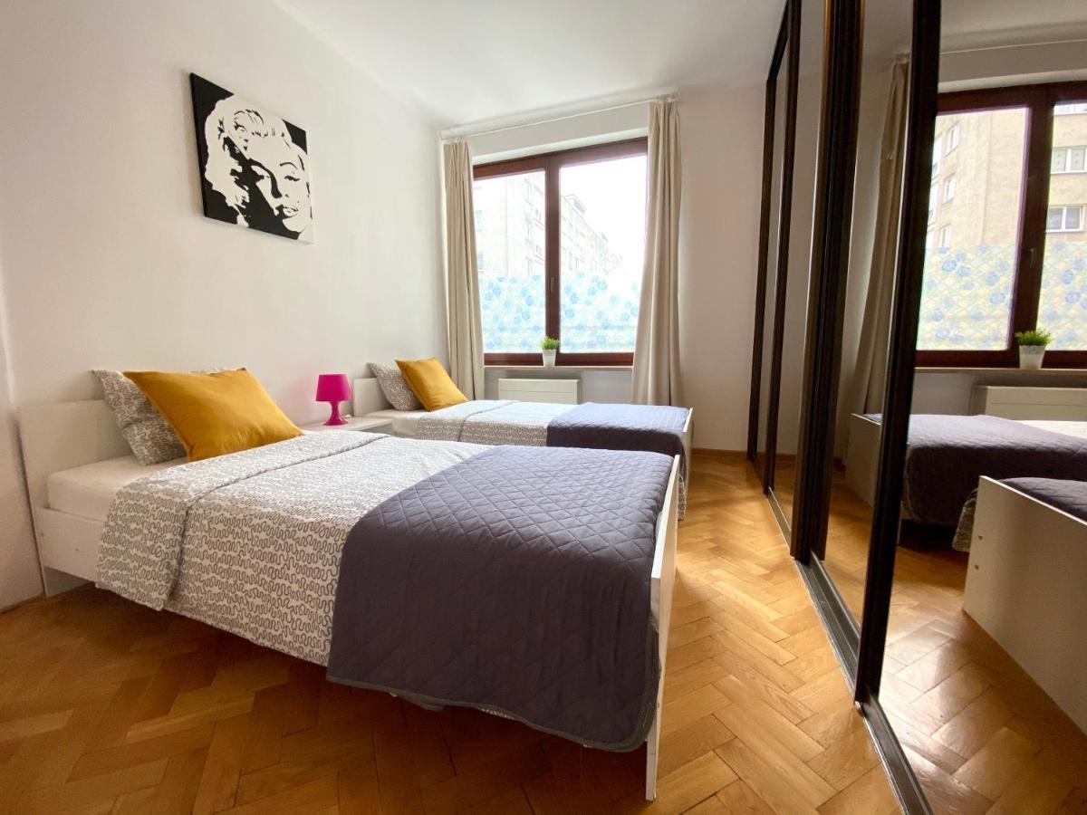 Center Warsaw - Apartmenty Jana Pawla II Екстериор снимка