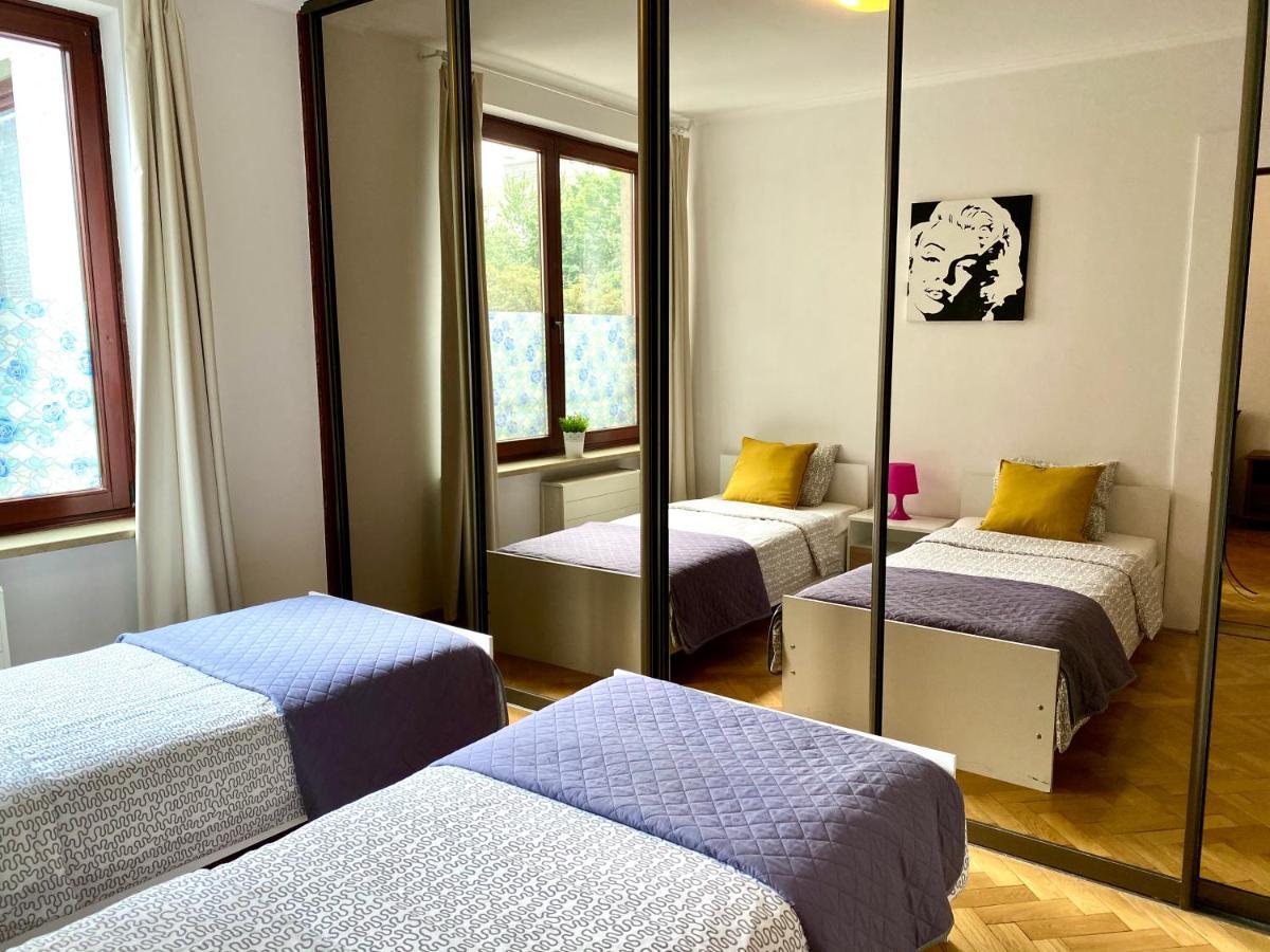 Center Warsaw - Apartmenty Jana Pawla II Екстериор снимка