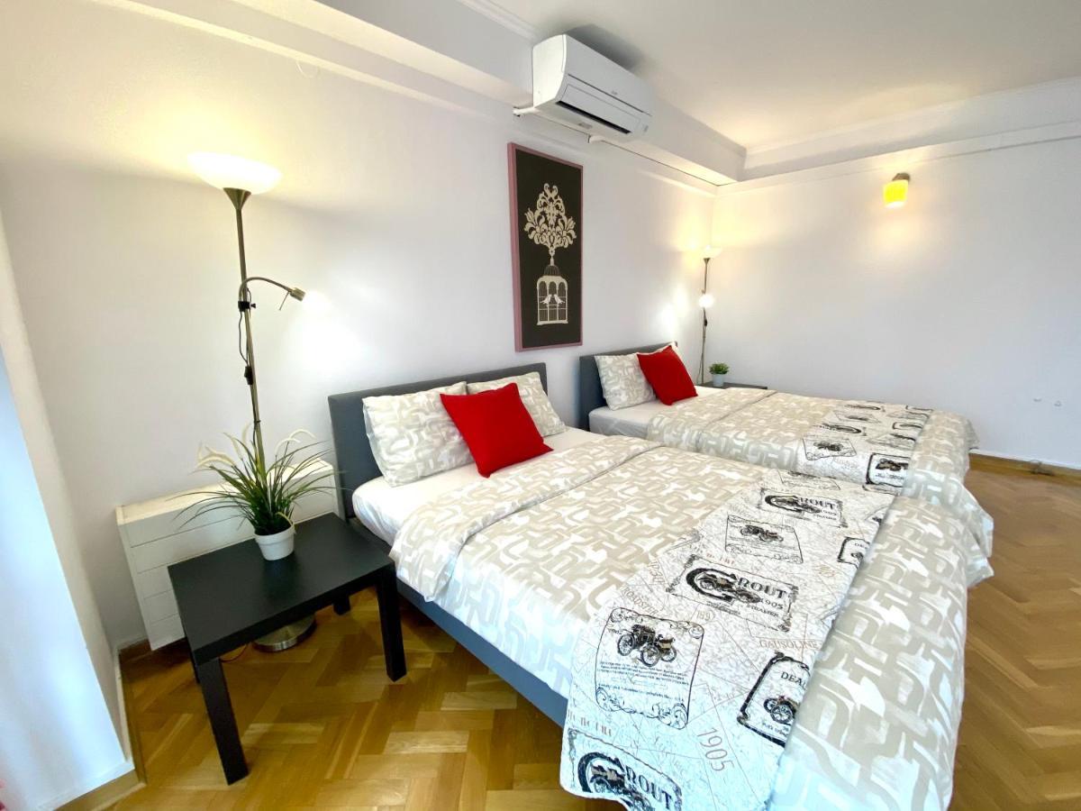 Center Warsaw - Apartmenty Jana Pawla II Екстериор снимка