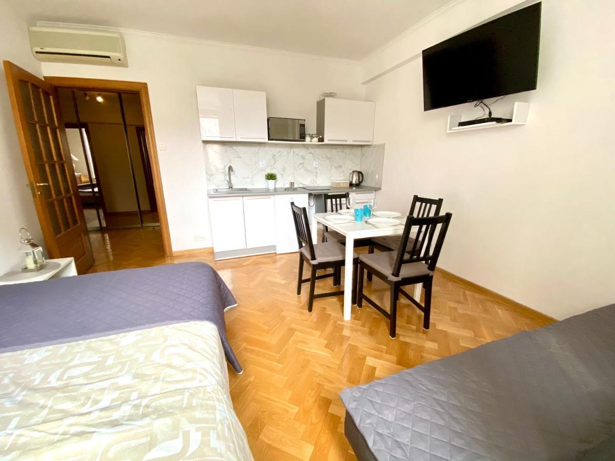 Center Warsaw - Apartmenty Jana Pawla II Екстериор снимка